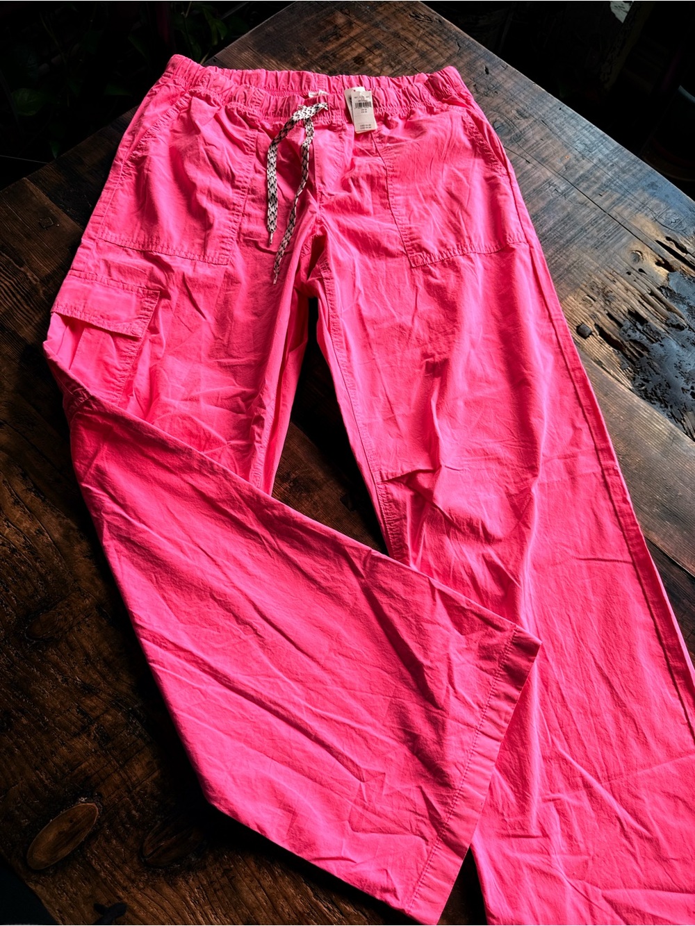NWT aerie Hot Pink Drawstring Cargo skater Pants SIZE medium